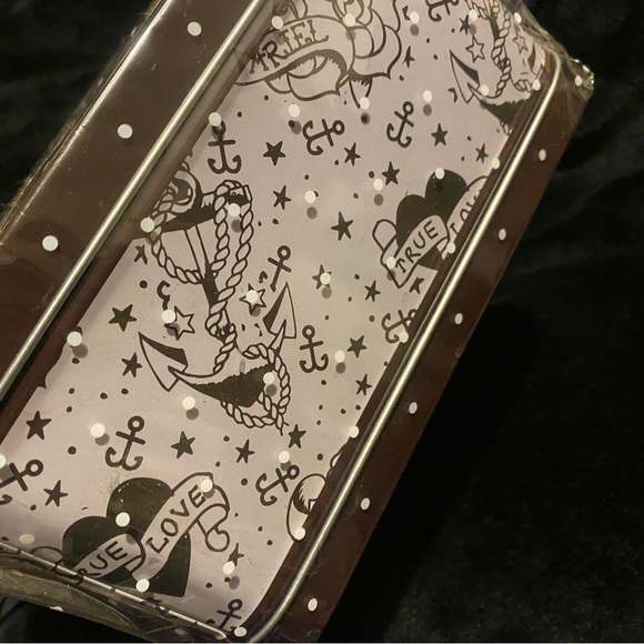 RARE Vintage Loungefly Ariel Tattoo Tin Lunchbox - Picture 7 of 7